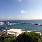 Arkas Appart hôtel 4*