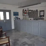 Arkas アパートホテル ロガラス