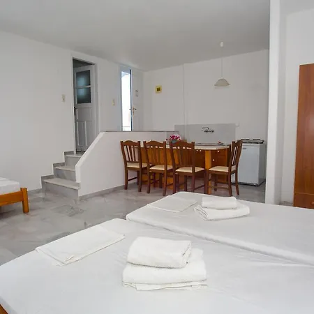 Arkas شقة فندقية 4*